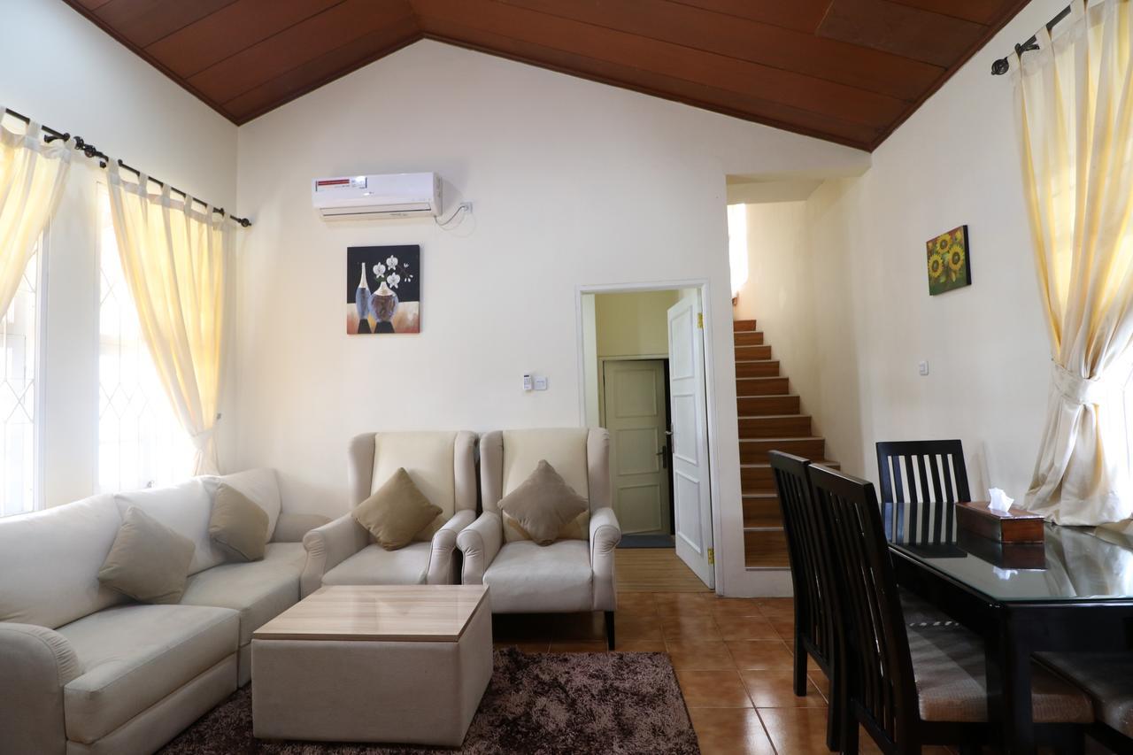 Diyar Villas Puncak Q4/11 Luaran gambar